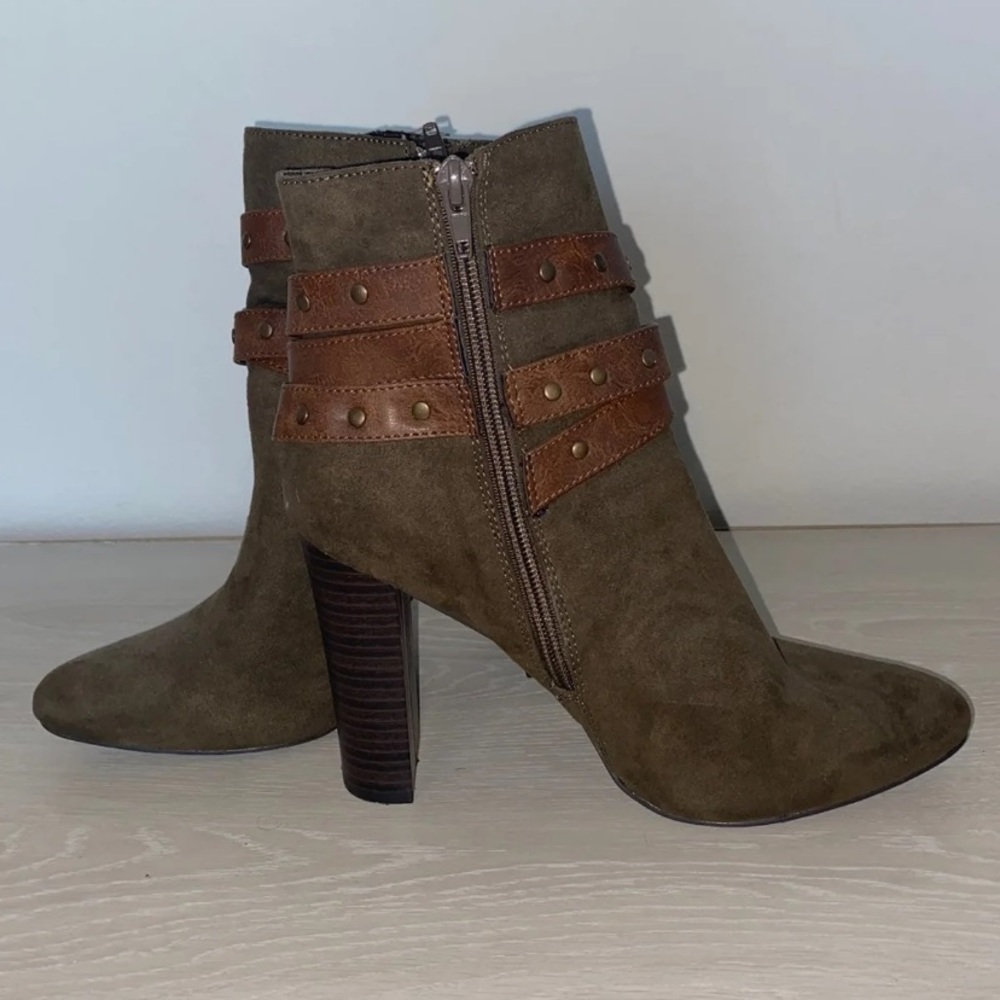 Olive Kemba Bootie